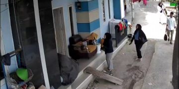 4 Petugas Kesehatan Gadungan Berhasul Curi 37 Gram Emas Milik Lansia di Cirebon (Tangkapan Layar)