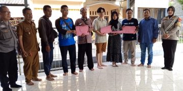 Pemilik objek wisata DH Garden kunjungi korban laka tunggal mobil terjun ke jurang (Foto : Darfan)