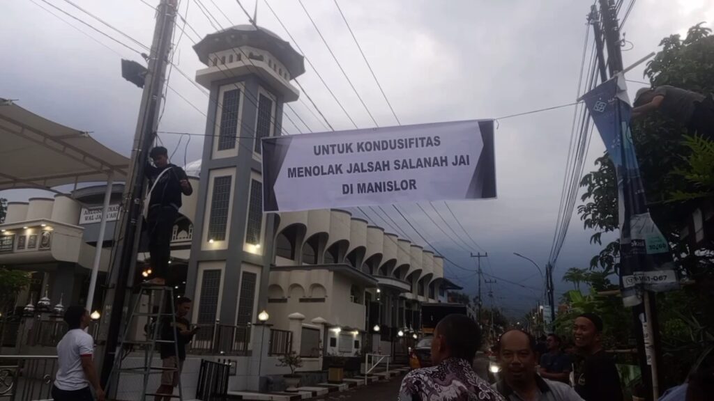 Pemkab Kuningan Larang Jalsah Salanah Jaringan Ahmadiyah, Petugas Gabungan Berjaga-Jaga