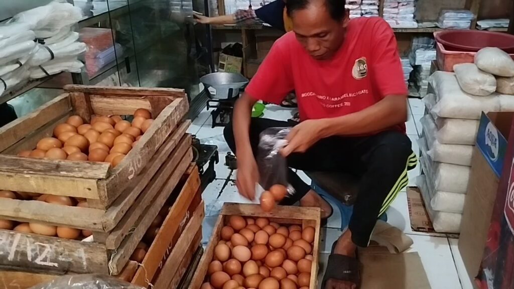 Jelang Natal Dan Tahun Baru, Harga Telur Meroket Tajam, Hingga Tembus 32 Ribu Perkilogram
