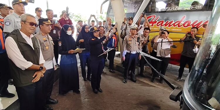 Antisipasi Kecelakaan Bus, Sidak Bus Di Tempat Wisata, Polisi Pastikan Nataru Tanpa Telolet