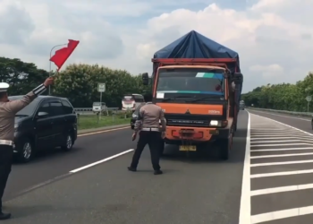 PJR Tol Cipali Larang Kendaraan Sumbu Tiga Masuk Tol Di Musim Libur Nataru