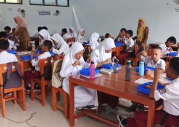 Pemerintah Kota Cirebon Siapkan Enam Ribu Paket Makan Bergizi Gratis Untuk Dibagikan