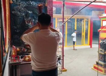 Umat Tionghoa Merayakan Imlek Dengan Hikmat Di Tahun Baru Imlek 2576 Kongzili