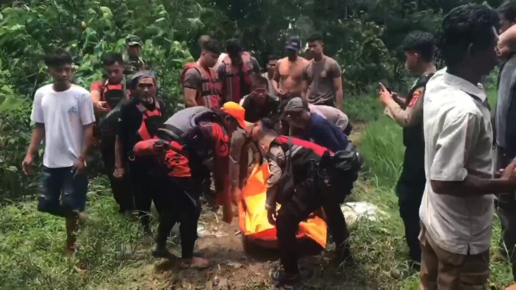 Kabur Dari Rumah, Seorang Anak Balita Tenggelam Di Sungai