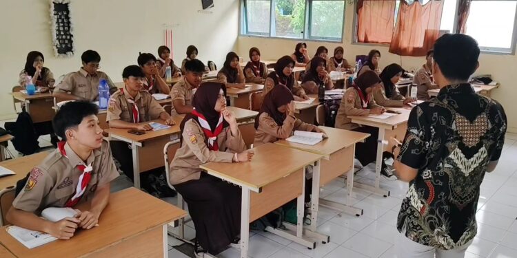 Siswa Eligible Di SMAN 7 Kota Cirebon Dipastikan Gagal SNBP Sekolah Fasilitasi Bimbel Untuk Persiapan UTBK
