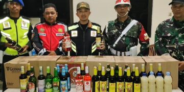 Asik Di Dalam Hotel, Puluhan Pasangan Mesum Dan Ratusan Botol Miras Diamankan