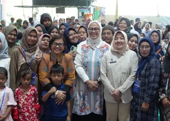 Komisi IX DPR RI Gelar sosialisasi program makan bergizi di Karawang