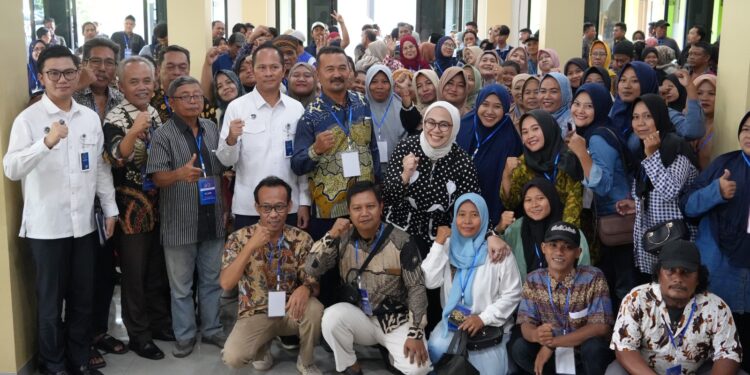 Ratusan Warga Hadiri Sosialisasi Program Makan Bergizi Gratis di Kabupaten Karawang