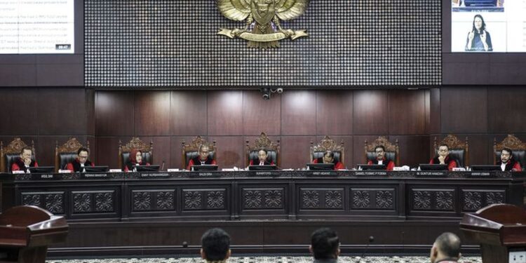 MK Tegaskan Caleg Terpilih Tak Bisa Mundur untuk Pilkada