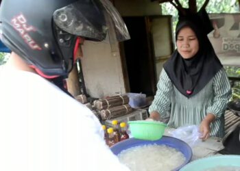 Berkah Ramadhan, Penjual Kolang Kaling Raup Keuntungan