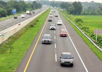 Gelombang Mudik Tol Transjawa Kian Menggeliat, Mobil Pribadi Dominasi Lalin Tol