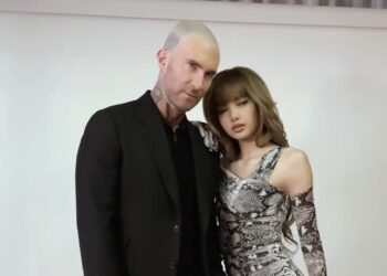 Maroon 5 Kolaborasi dengan Lisa BLACKPINK dalam Lagu ‘Priceless’