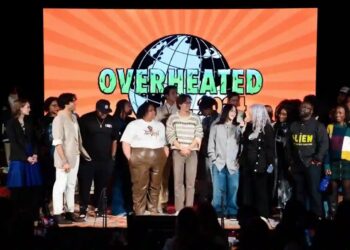 Billie Eilish Kampanyekan Isu Iklim Lewat “OVERHEATED” di Berlin dan London