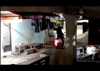 Aksi Pencurian Pakaian Dalam Terekam CCTV