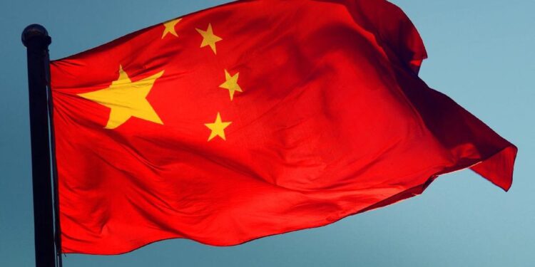 China Peringatkan Negara yang Terlibat Negosiasi Perang Tarif Trump