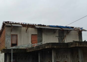 Rumah Rusak Parah Akibat Angin Puting Beliung