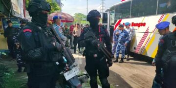 Polisi Dan TNI Berantas Premanisme Berkedok Juru Parkir Liar