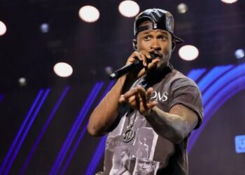 Ceri Jadi Masalah, Aksi Panggung Usher Tuai Kritik