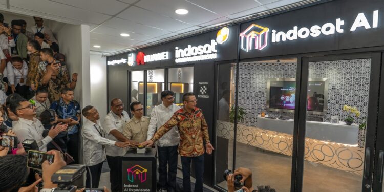 Indosat Resmikan AI Experience Center pertama di Papua mendukung Pemerataan Digital