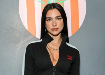 Dua Lipa Jadi Artis Paling Sering Diputar di Inggris 2024 Kalahkan Ed Sheeran & Taylor Swift