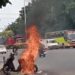 Diduga Alami Korsleting Listrik, Sepeda Motor Terbakar Di Lampu Merah