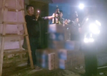 Polsek Gempol Operasi Miras, Ratusan Botol Diamankan