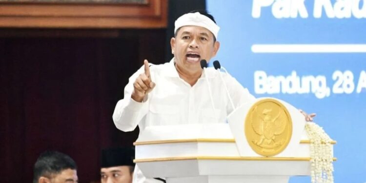 Dedi Mulyadi Tegaskan Sekolah Dimulai Pukul 06.30 & PR Dihapus