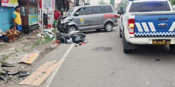 Mobil Ambulans Siaga Desa Tabrak Dua Motor, Satu Orang Tewas Dilokasi