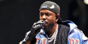 Kendrick Lamar Gaungkan Lagu Sindiran di Toronto, Markas Drake