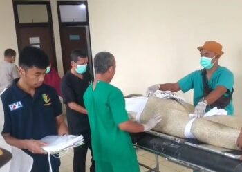 Korban Longsor Tambang Cirebon Capai 19 Orang, Dua Jenazah Terakhir Telah Diserahkan Ke Keluarga