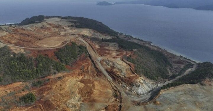 Menteri LHK Siap Tempuh Jalur Hukum Terkait Tambang Nikel di Raja Ampat