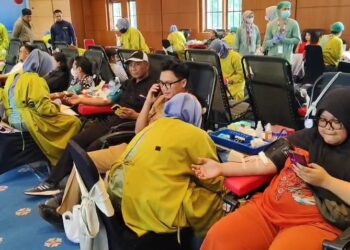 Donor Darah Massal di BI Cirebon Pecahkan Rekor MURI
