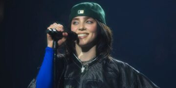 Billie Eilish Kolaborasi dengan James Cameron untuk Film Konser 3D