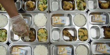 Heboh Minyak Babi di Nampan MBG, Istana: Buktikan Lewat Uji BPOM!