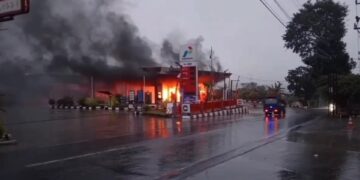Mobil ludes terbakar saat isi BBM di SPBU di Kabupaten Kuningan