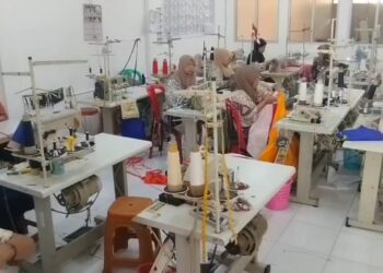 Produsen Bendera dan Umbul-Umbul Banjir Pesanan Jelang HUT RI ke-80