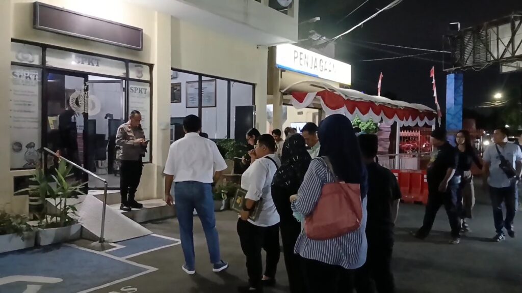 Kasus Foto Edit Bermuatan Asusila Yang Diduga Dilakukan Oleh Tiga Pelajar SMA Favorit di Kota Cirebon Terus Bergulir