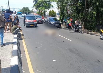 Pengendara Motor Tewas Terlindas Truk di Jalur Pantura