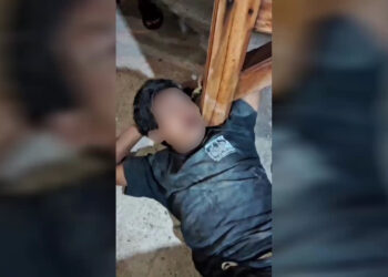 Viral, Ketahuan Mencuri Kambing, Seorang Pria Babak Belur Dihakimi dan Diikat di Tiang