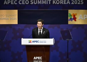 RM BTS Serukan Dukungan Industri Kreatif di APEC CEO Summit