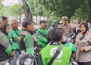 Peringati Sumpah Pemuda, Polisi Ajak Ojol dan Mamang Becak Jaga Cirebon