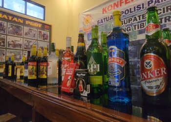 Ratusan Botol Miras Diamankan dari Dua Titik Operasi Pekat, Satpol PP Akan Gencarkan Razia untuk Tekan Peredaran Miras