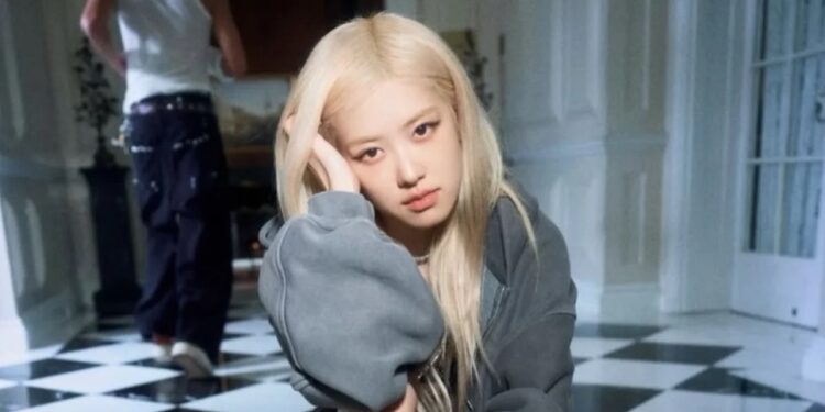 Rosé BLACKPINK dan HUNTR/X Bersaing Ketat Rebut Nominasi Grammy Awards