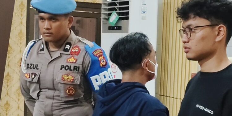 Serang Petugas dengan Kapak Sabit, Residivis Narkoba Diamankan Petugas
