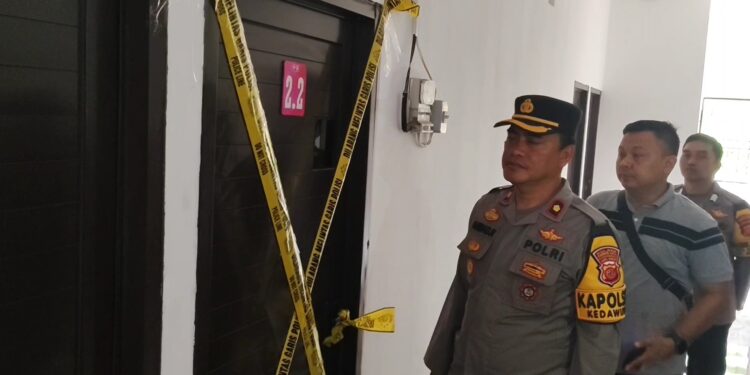 Sesosok Mayat Perempuan Ditemukan Gantung Diri di Dalam Kamar Kos, Hebohkan Warga