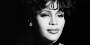 Legenda Musik Whitney Houston Dapat Penghargaan Khusus dari Recording Academy