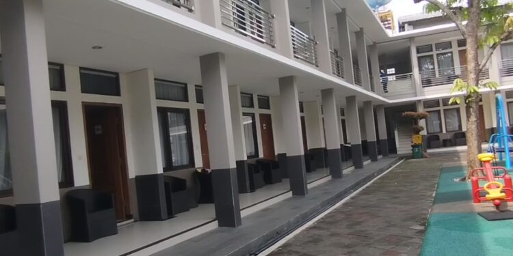 Okupansi atau tingkat hunian di sejumlah hotel di Kabupaten Kuningan, Terus mengalami peningkatan hingga mencapai 80 persen (Foto : Darfan)