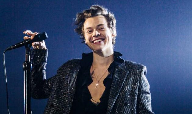 Harry Styles Resmi Merilis Video Konser “Forever, Forever” Love On Tour