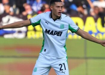 Media Italia: Jay Idzes Berpotensi Pindah ke AC Milan pada Januari